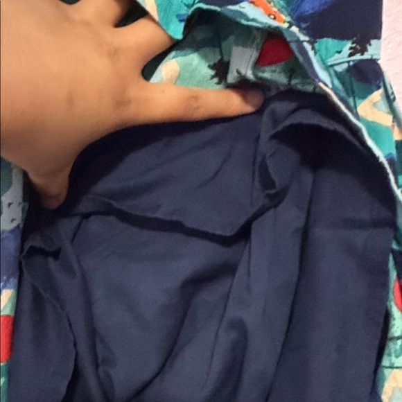 Emily and Fin Claudia Road Trippin - Picture 4 of 6